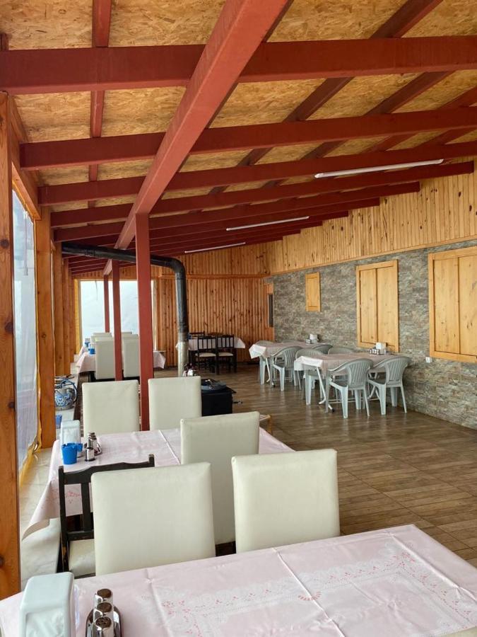 Avusor Mola Cafe Ve Pansiyon Camlihemsin Luaran gambar